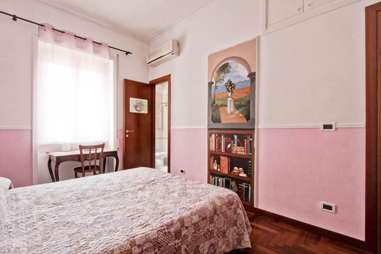 Rent Rooms Filomena E Francesca Rome Bagian luar foto